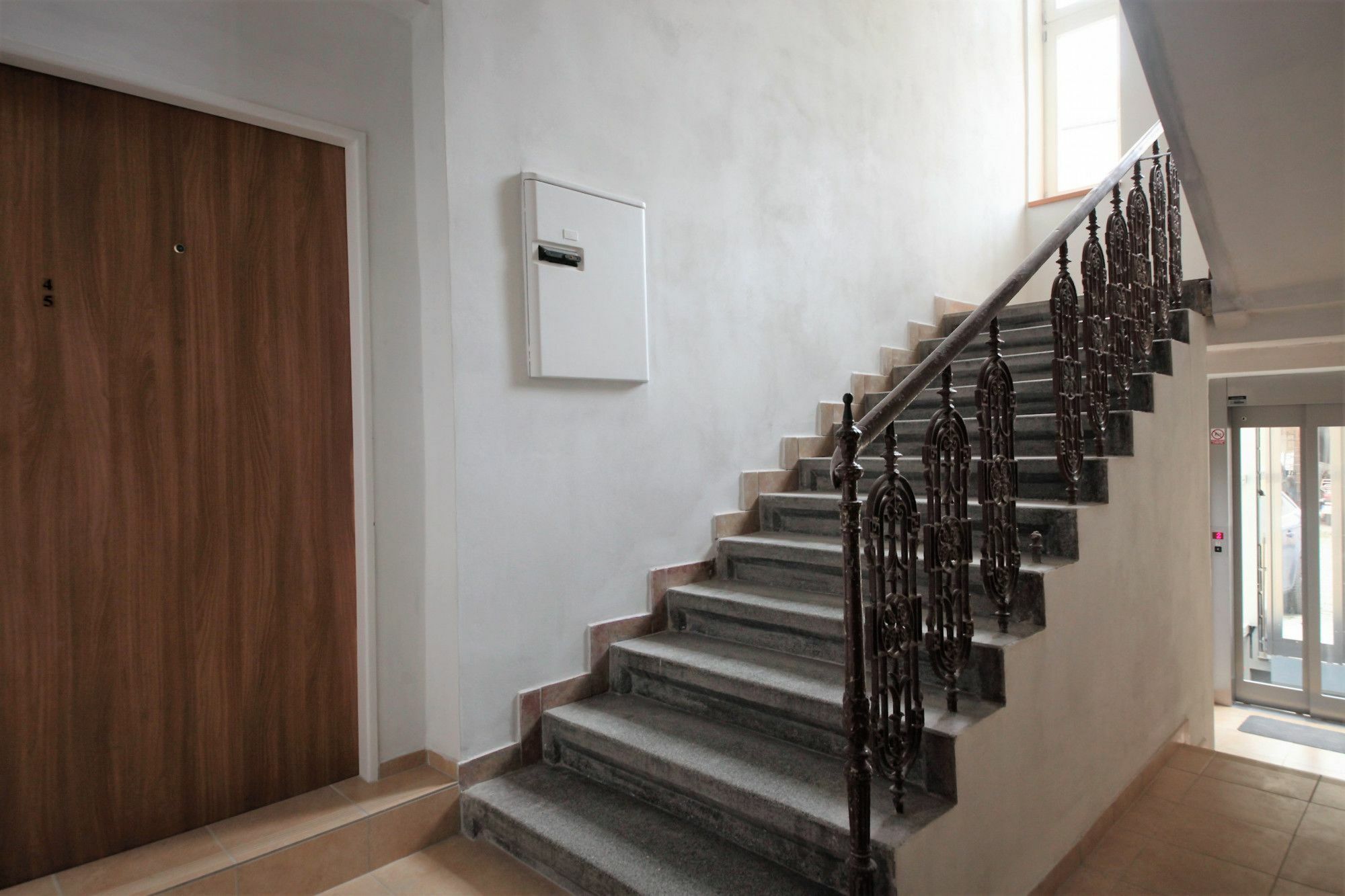 Residence Vita Nejedleho Прага Екстериор снимка
