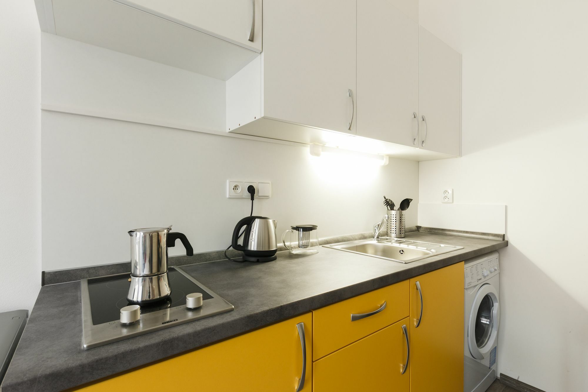 Residence Vita Nejedleho Прага Екстериор снимка